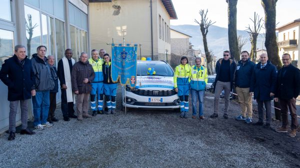 Una nuova Fiat Tipo per la Misericordia di Bibbiena